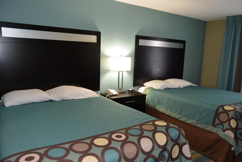 Super 8 By Wyndham Sulphur Room photo